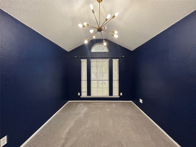 2816 Beaty Court, Fort Worth, TX 76112