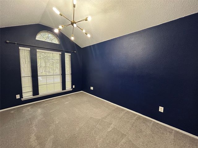 2816 Beaty Court, Fort Worth, TX 76112