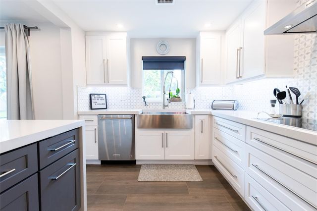 2275 SW 44th Street, Fort Lauderdale, FL 33312