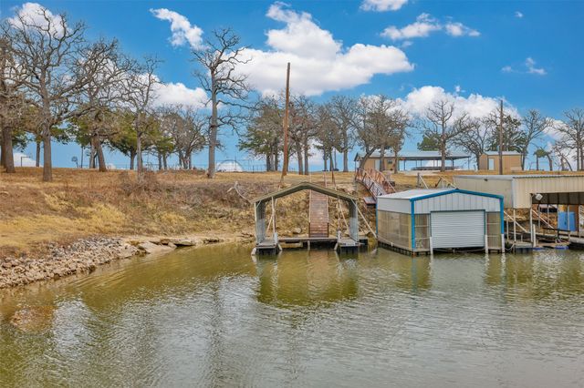 16 Cottonwood Drive, Gordonville, TX 76245