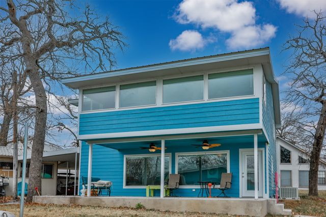 16 Cottonwood Drive, Gordonville, TX 76245