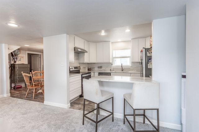 16 Cottonwood Drive, Gordonville, TX 76245