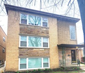 5910 W Gunnison Street 1R, Chicago, IL 60630