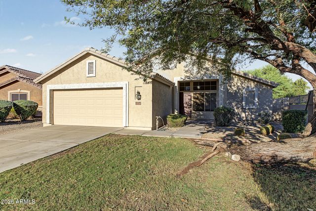 2742 S CAMELLIA Court, Chandler, AZ 85286