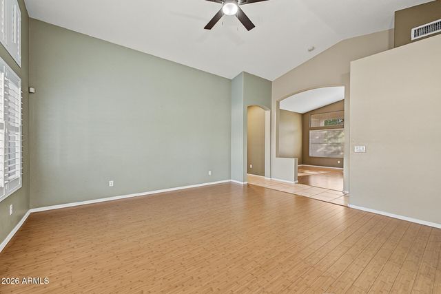 2742 S CAMELLIA Court, Chandler, AZ 85286