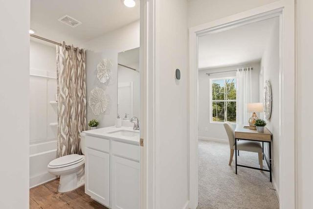 1125 Holland Rose Drive 114, Lawrenceville, GA 30043