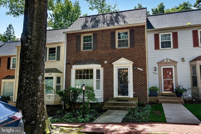 8227 GOLDSTREAM CT, Vienna, VA 22182