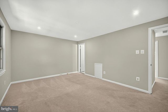 8227 GOLDSTREAM CT, Vienna, VA 22182