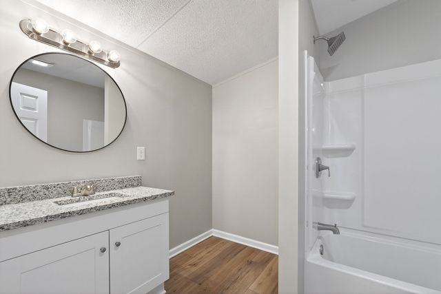 593 Cedar Bend Rd, Beechgrove, TN 37018