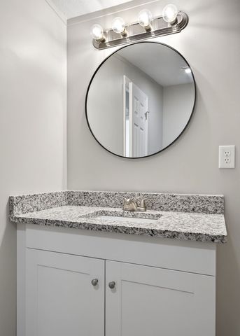 593 Cedar Bend Rd, Beechgrove, TN 37018