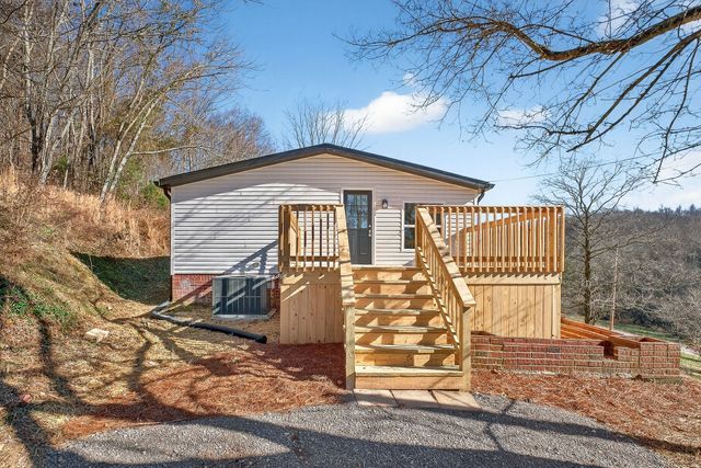 593 Cedar Bend Rd, Beechgrove, TN 37018