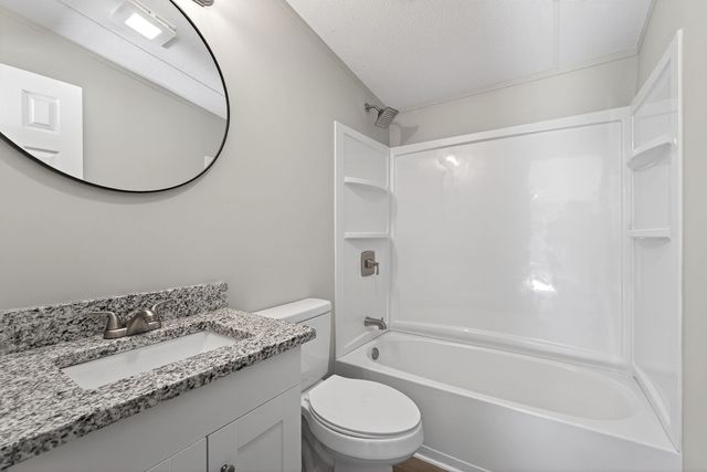 593 Cedar Bend Rd, Beechgrove, TN 37018