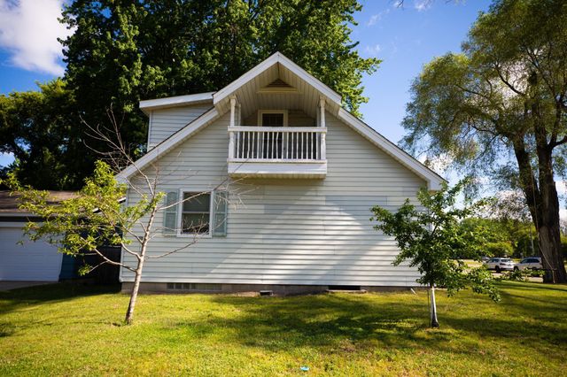 520 8th Street, Farmington, MN 55024