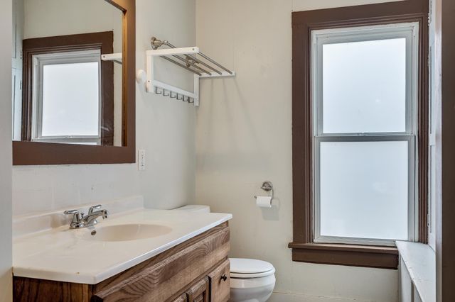 1178 W Broadway Street, Winona, MN 55987