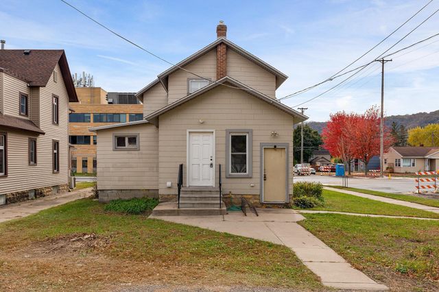 1178 W Broadway Street, Winona, MN 55987