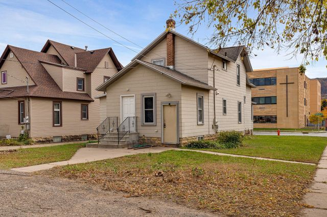 1178 W Broadway Street, Winona, MN 55987