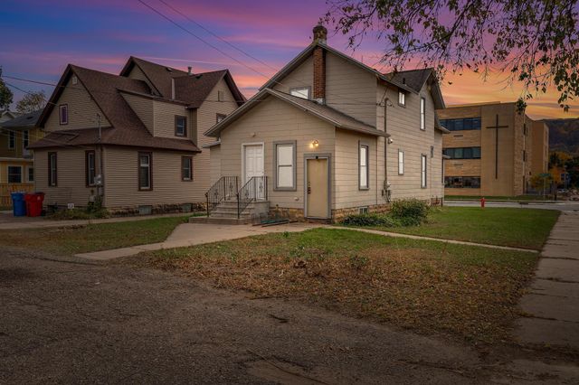 1178 W Broadway Street, Winona, MN 55987