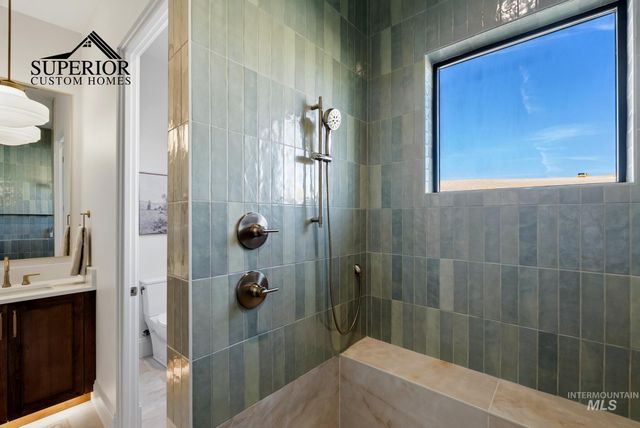 7195 N Cairnhill Way, Eagle, ID 83616