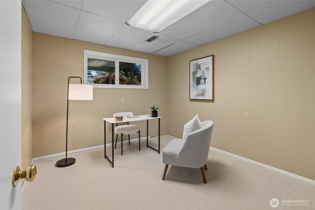 317 145th Avenue NE, Bellevue, WA 98007