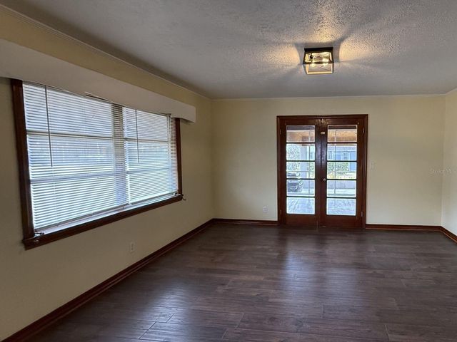 13725 10TH STREET, Dade City, FL 33525