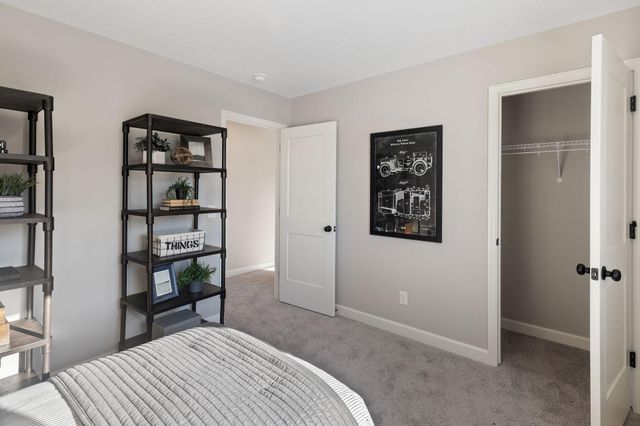 7080 183rd Street W, Lakeville, MN 55044