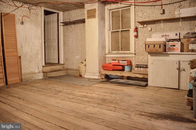 128 MARKET ST E, Williamstown, PA 17098