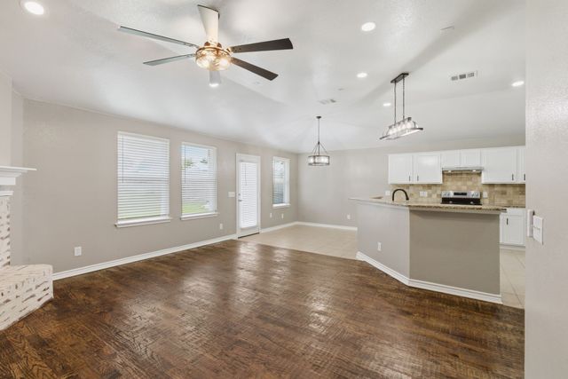 1006 Lake Dallas Drive, Wylie, TX 75098