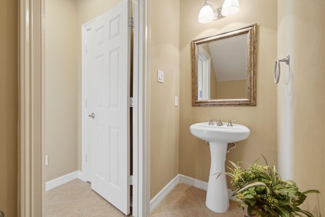 8029 Durango Way Drive, Houston, TX 77040