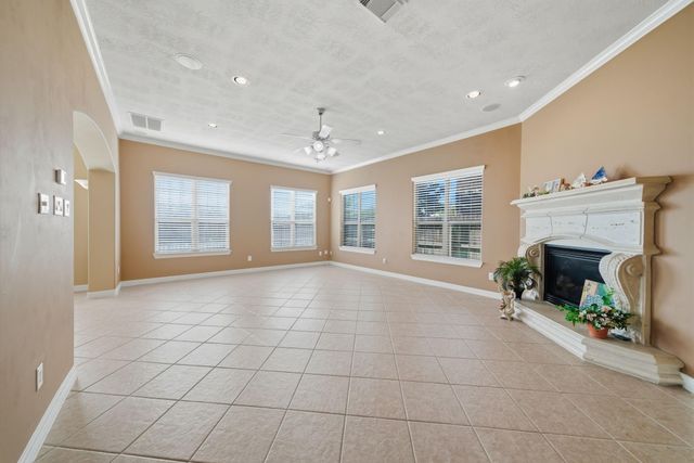 8029 Durango Way Drive, Houston, TX 77040