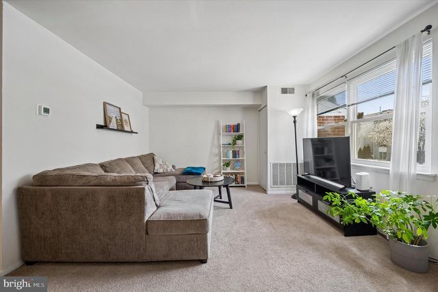 165 PARKER AVE, Philadelphia, PA 19128