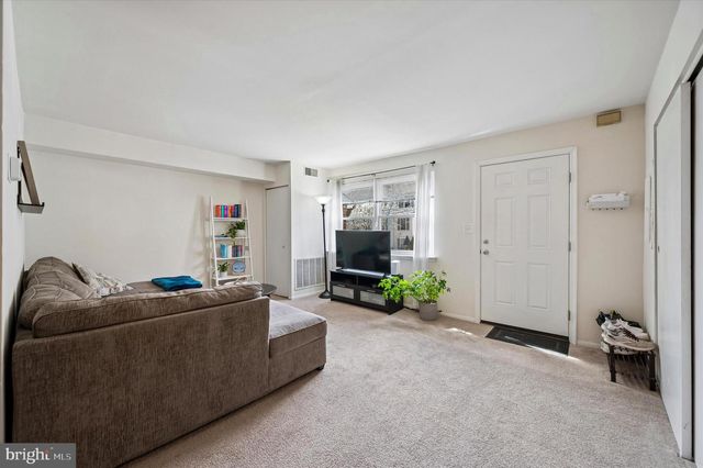 165 PARKER AVE, Philadelphia, PA 19128