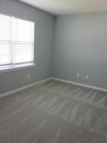 68 Crush Court, Swansboro, NC 28584