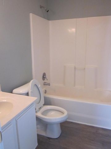 68 Crush Court, Swansboro, NC 28584