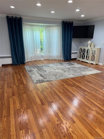 80-07 192nd Street, Hollis, NY 11423