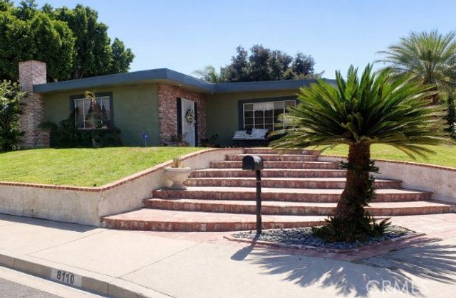 8110 Brownstone Street, Sunland (los Angeles), CA 91040