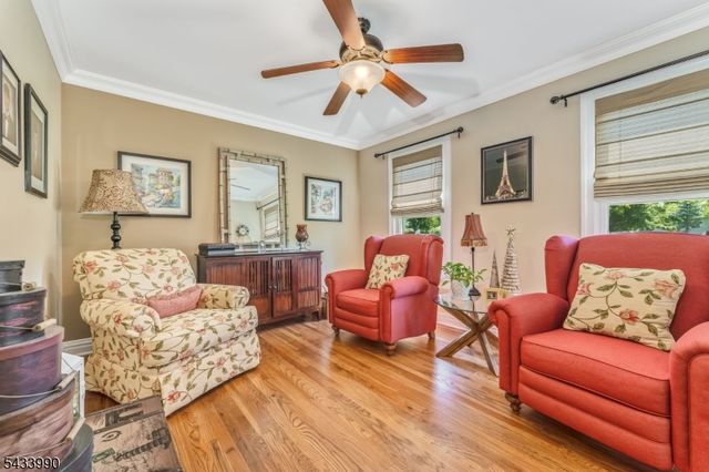 8 Shurts Rd, Readington Twp., NJ 08822