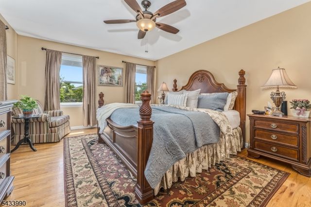 8 Shurts Rd, Readington Twp., NJ 08822