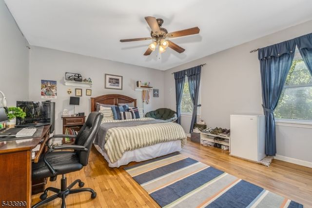 8 Shurts Rd, Readington Twp., NJ 08822