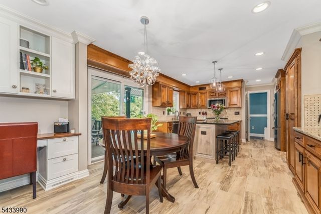 8 Shurts Rd, Readington Twp., NJ 08822