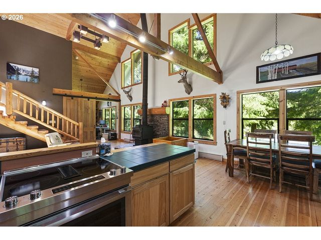 482 S MILLPORT SLOUGH Rd, Lincoln City, OR 97367