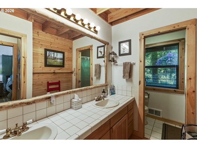 482 S MILLPORT SLOUGH Rd, Lincoln City, OR 97367