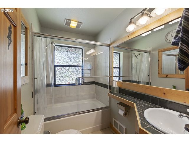 482 S MILLPORT SLOUGH Rd, Lincoln City, OR 97367