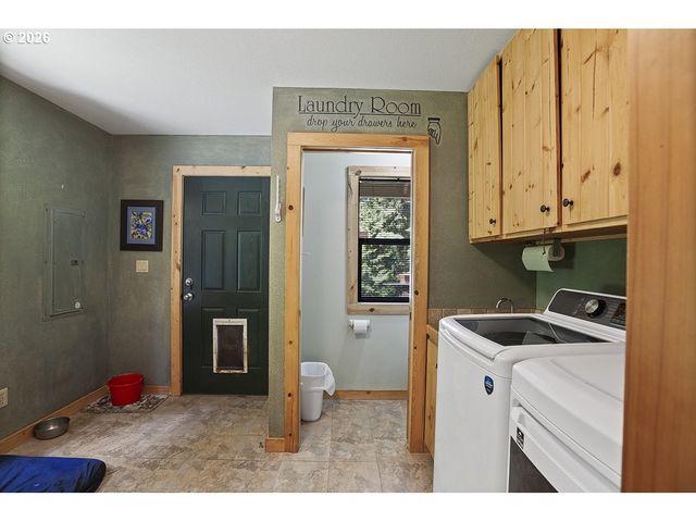 482 S MILLPORT SLOUGH Rd, Lincoln City, OR 97367