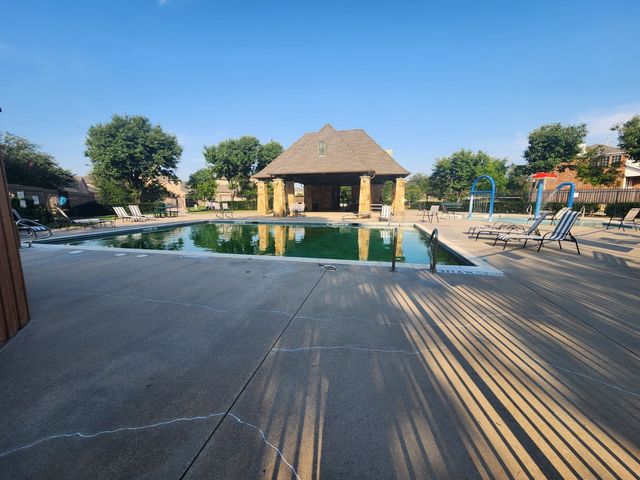 8852 Night Wind Lane, Fort Worth, TX 76244