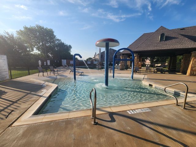 8852 Night Wind Lane, Fort Worth, TX 76244