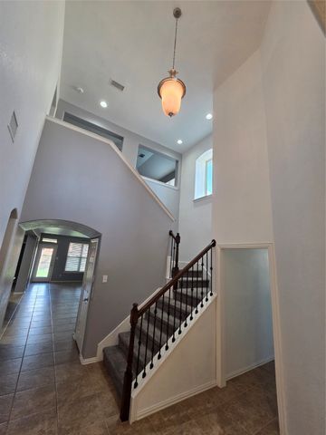 8852 Night Wind Lane, Fort Worth, TX 76244
