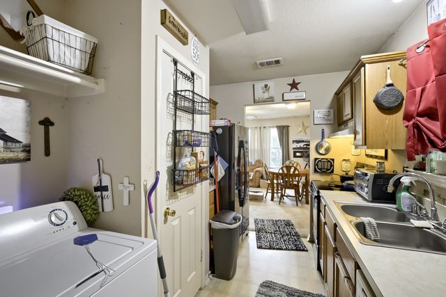 11617 Spence Lane, Balch Springs, TX 75180