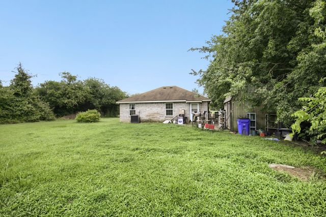 11617 Spence Lane, Balch Springs, TX 75180