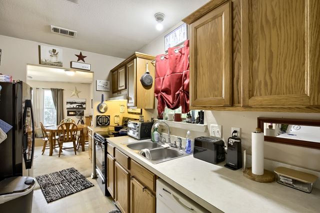 11617 Spence Lane, Balch Springs, TX 75180