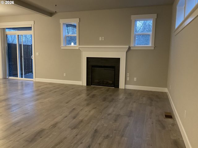 1048 Ne REGAN HILL Loop, Estacada, OR 97023